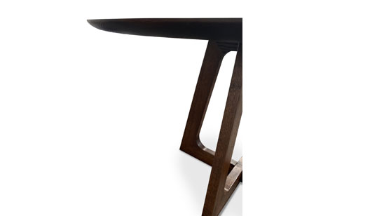 Winhall Dining Table - Image 5