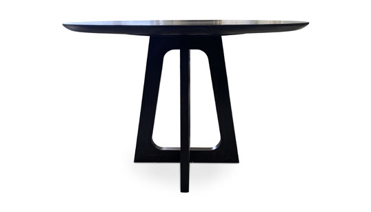 Winhall Dining Table - Image 3